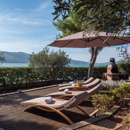 Вилла Luxury On The With Sunny Garden, Parking Сегет-Враница